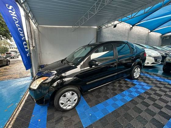 FORD FIESTA 1.0 MPI SEDAN 8V FLEX 4P MANUAL FORD FIESTA 1.0 MPI SEDAN 8V FLEX 4P MANUAL